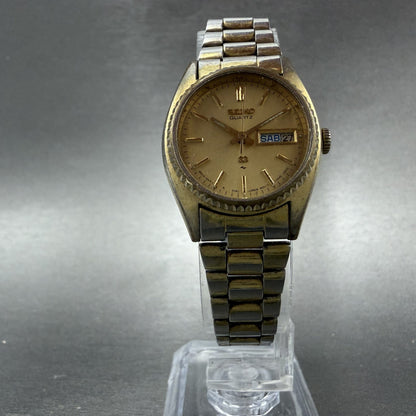 Seiko SQ Watch Women 25mm Champagne Dial Gold Tone Daydate 8523-0059 New Battery5