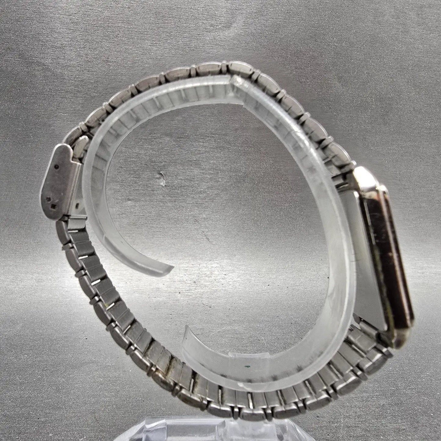 Seiko Tank Watch Men 27mm Silver Dial Two Tone Rectangle V701-5K90 PARTS Vintage9