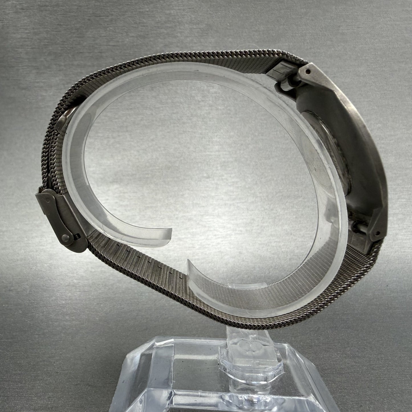 Skagen Watch Men 34mm Gray Dial Titanium Round Mesh Band 233LTTM New Battery8