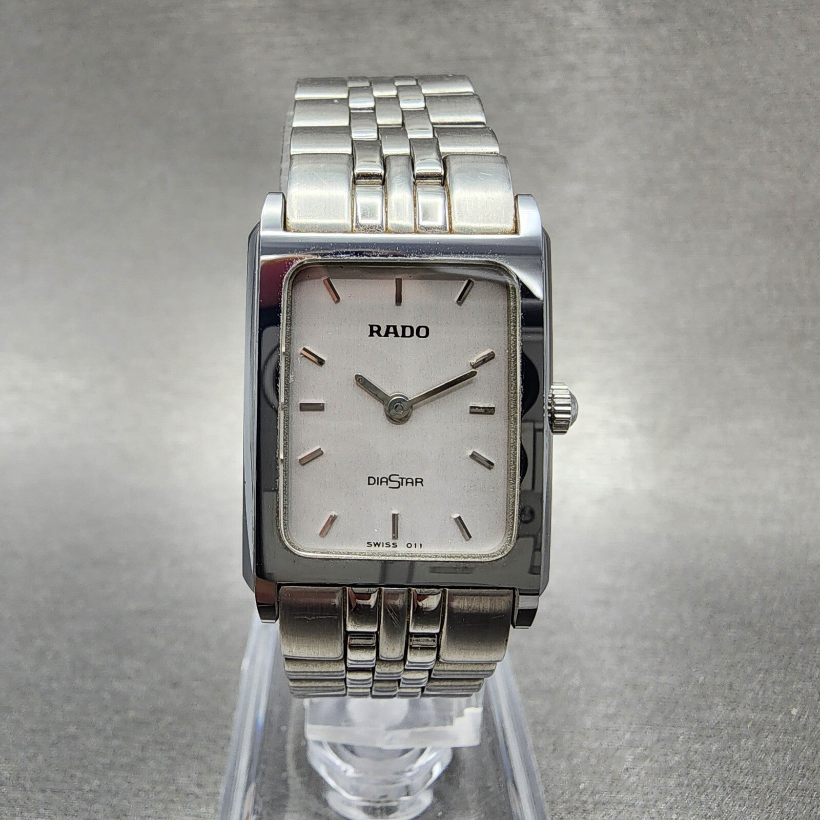 Rado Diastar Tank Watch Women 20mm Gray Dial Gray Tone Rectangle New Battery0
