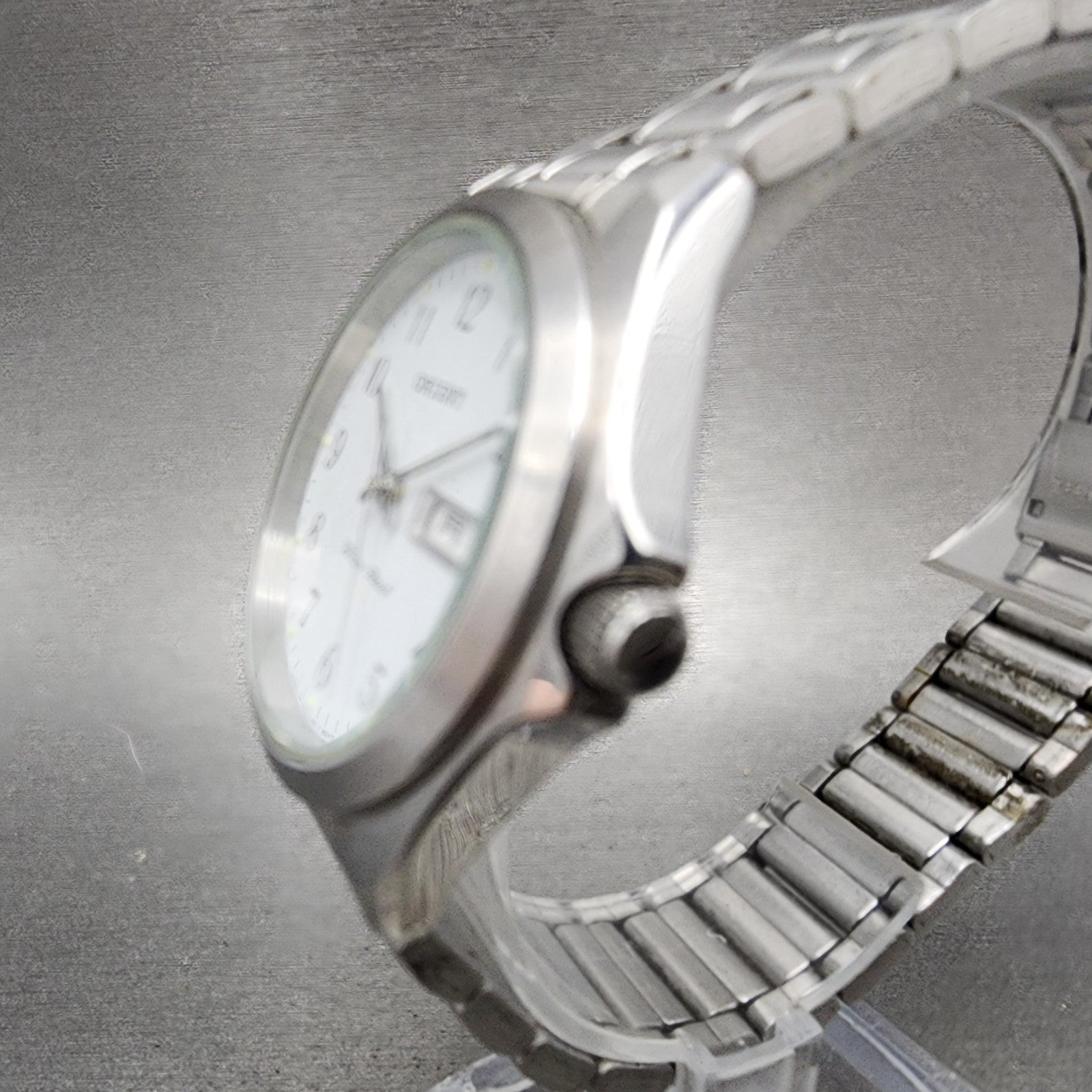 Orient Watch Men 35mm White Dial Silver Tone Daydate Round New Battery2