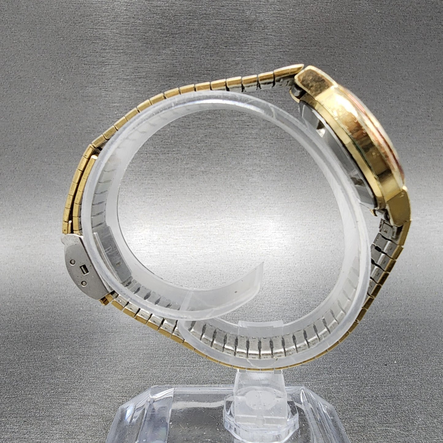 Seiko Watch Women 26mm Champange Dial Gold Tone Date Round 26220070 New Battery8