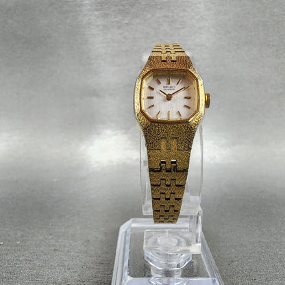 Seiko Watch Women 17mm Silver Dial Gold Tone Rectangle 2b205039 New Battery5