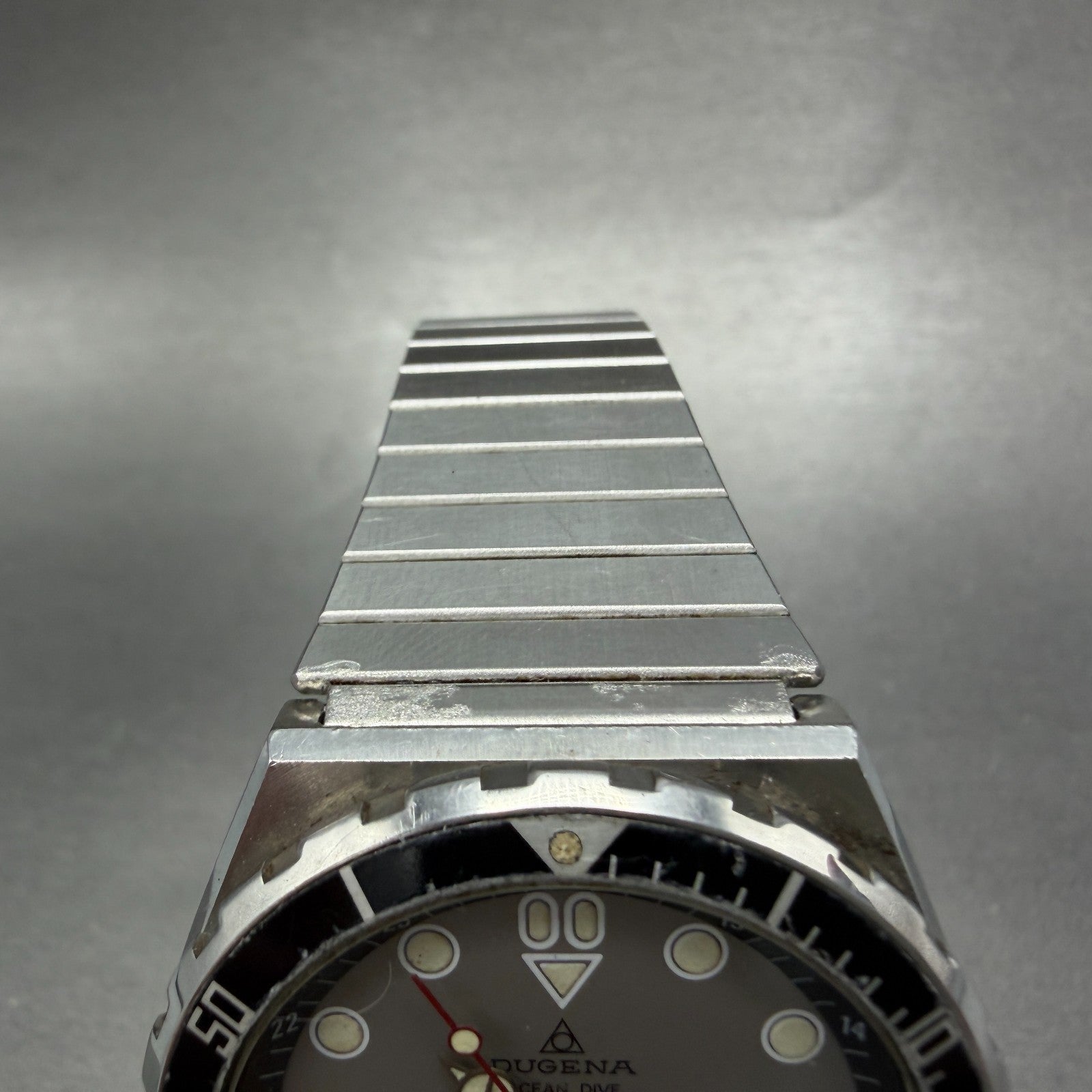 Dugena Ocean Dive Watch Men 39mm Silver Dial Steel Daydate 1.031.1.0.04 PARTS5