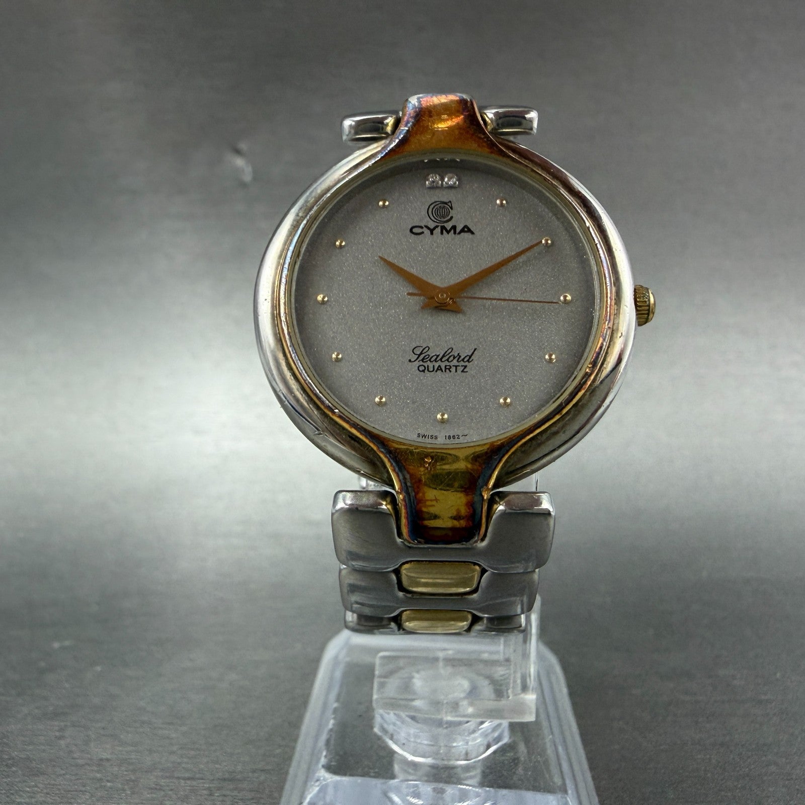 Cyma Sealord Watch Men 32mm Silver Dial Two Tone Round 411 New Battery6