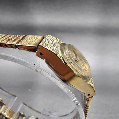 Seiko Watch Women 16mm Gold Dial Gold Tone Round  Manual Wind Works VTG 11-04593