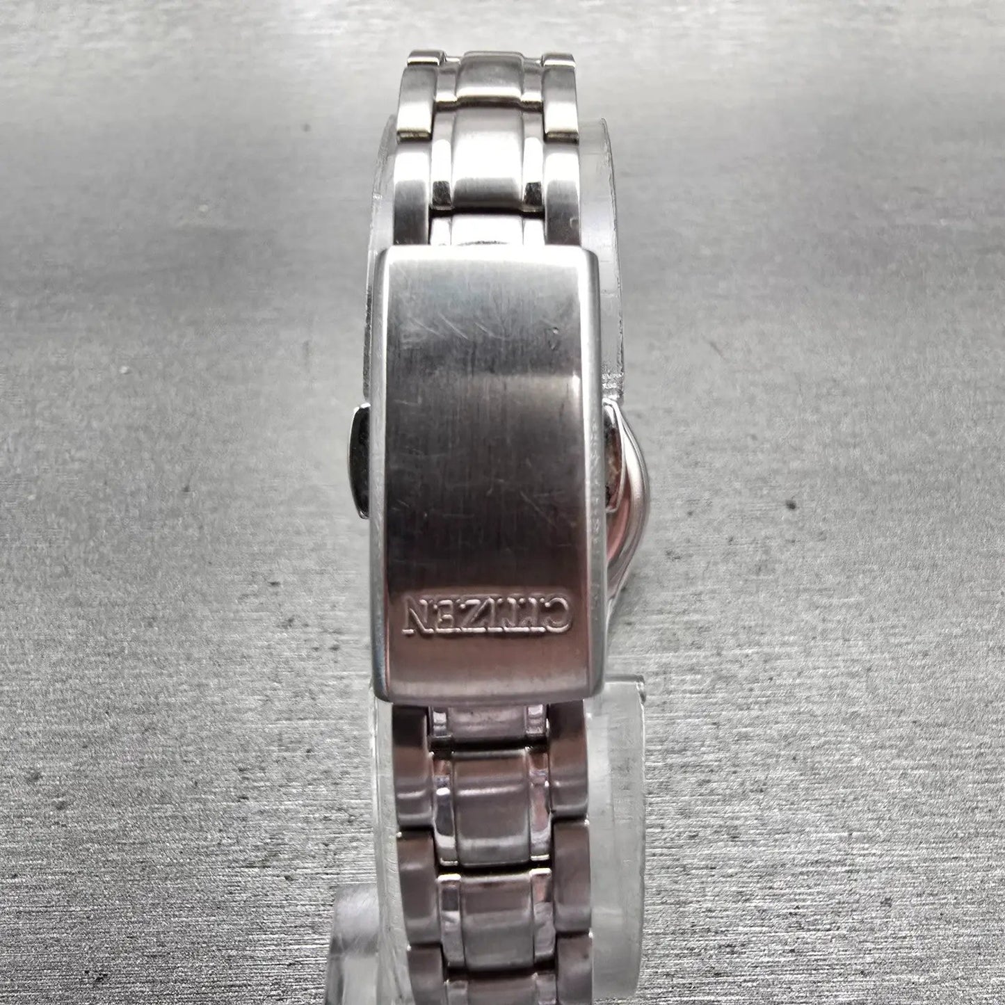 Citizen Eco-Drive Watch Women 26mm Black Dial Silver Daydate E001-S053463 Works7
