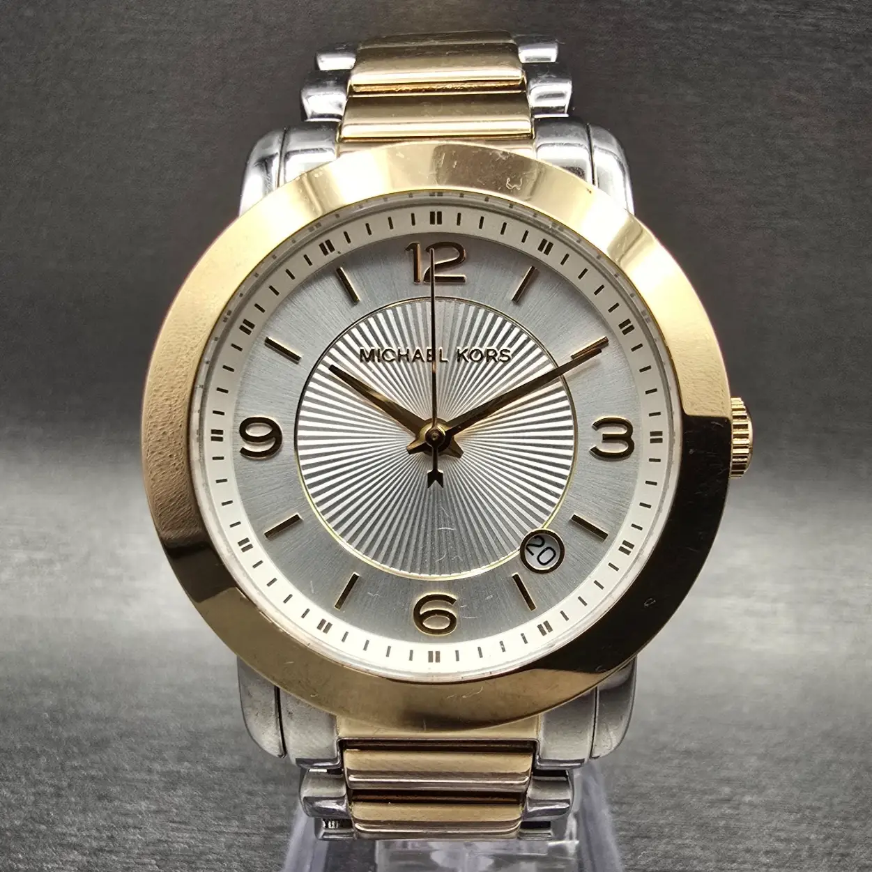 Michael Kors Janey Watch Women 34mm Silver Dial Two Tone Date MK3487 New Battery0