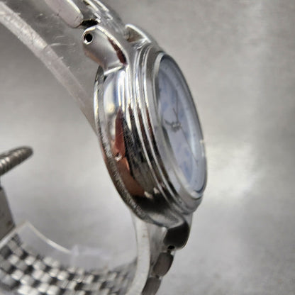 Seiko ALBA Solar Watch Women 27mm Silver Dial Silver Tone Round V1810AL0 Runs3