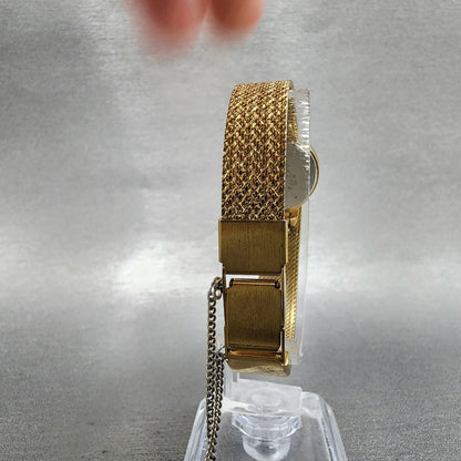 Seiko Watch Women 20mm Champagne Dial Gold Tone Round 2y000330 New Battery7