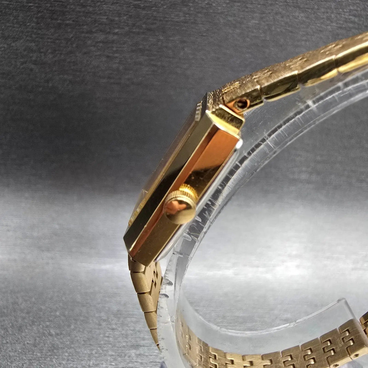 Citizen CQ Watch Women 17mm Gold Dial Gold Tone Rectangle 3220-S16911 New Batt2