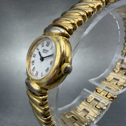 Seiko Watch Women 19mm White Dial Gold Tone Round Vintage 4N00-0179 New Battery52
