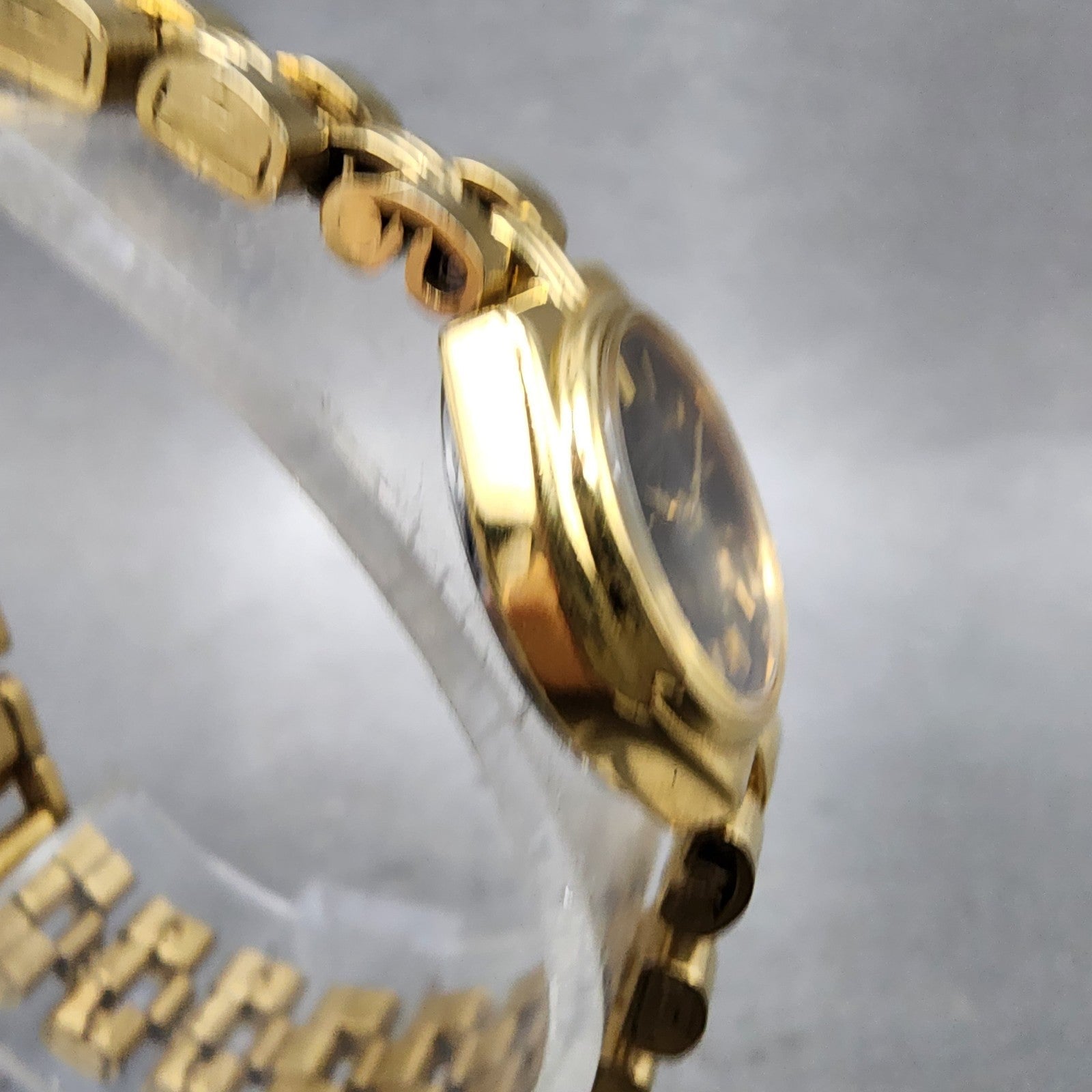 Citizen CQ Watch Women 17mm Black Dial Gold Tone Round 3220S28171 New Battery3