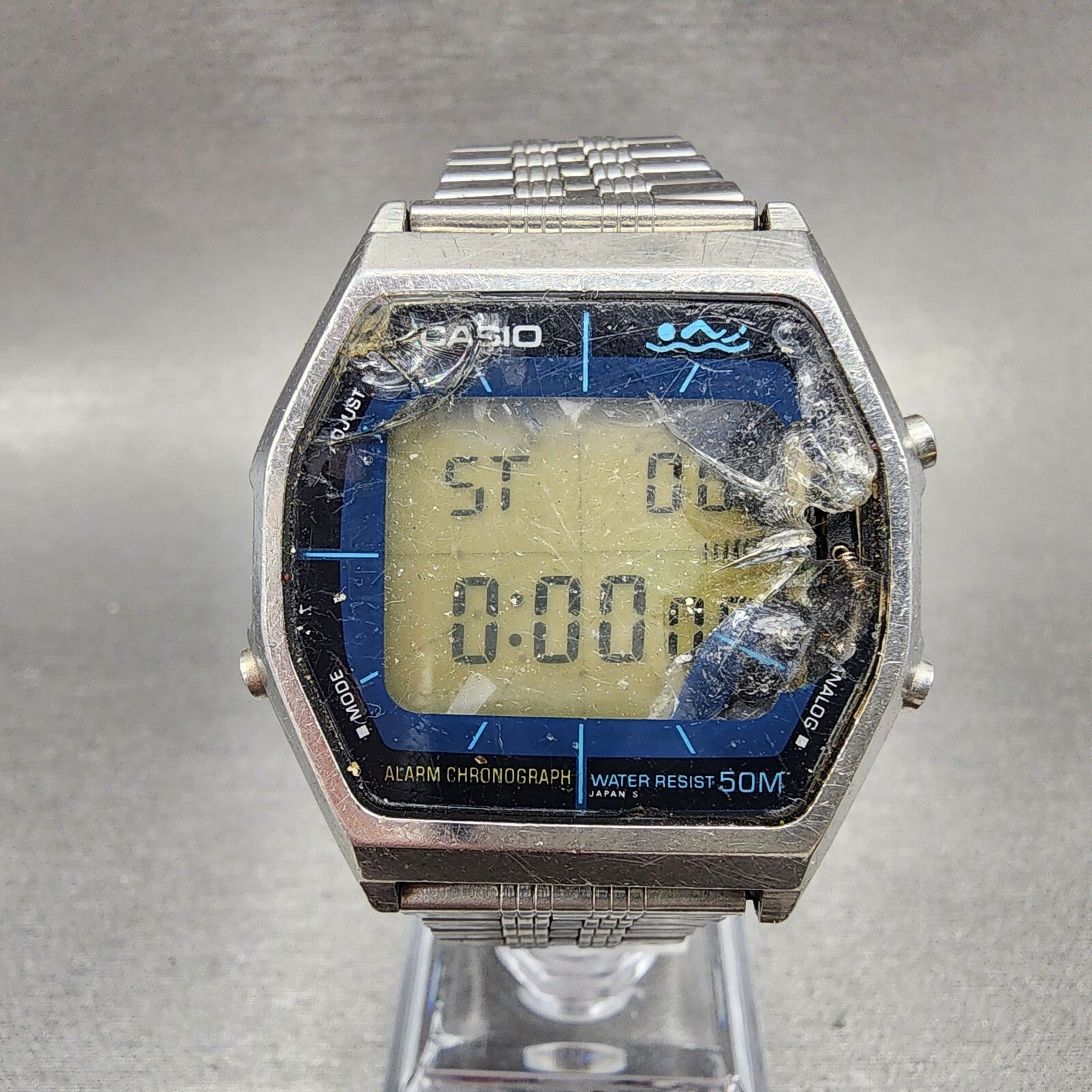 Casio AA92W Thunder Watch Men 35mm Digital Silver Tone Alarm Chrono READ!!!0