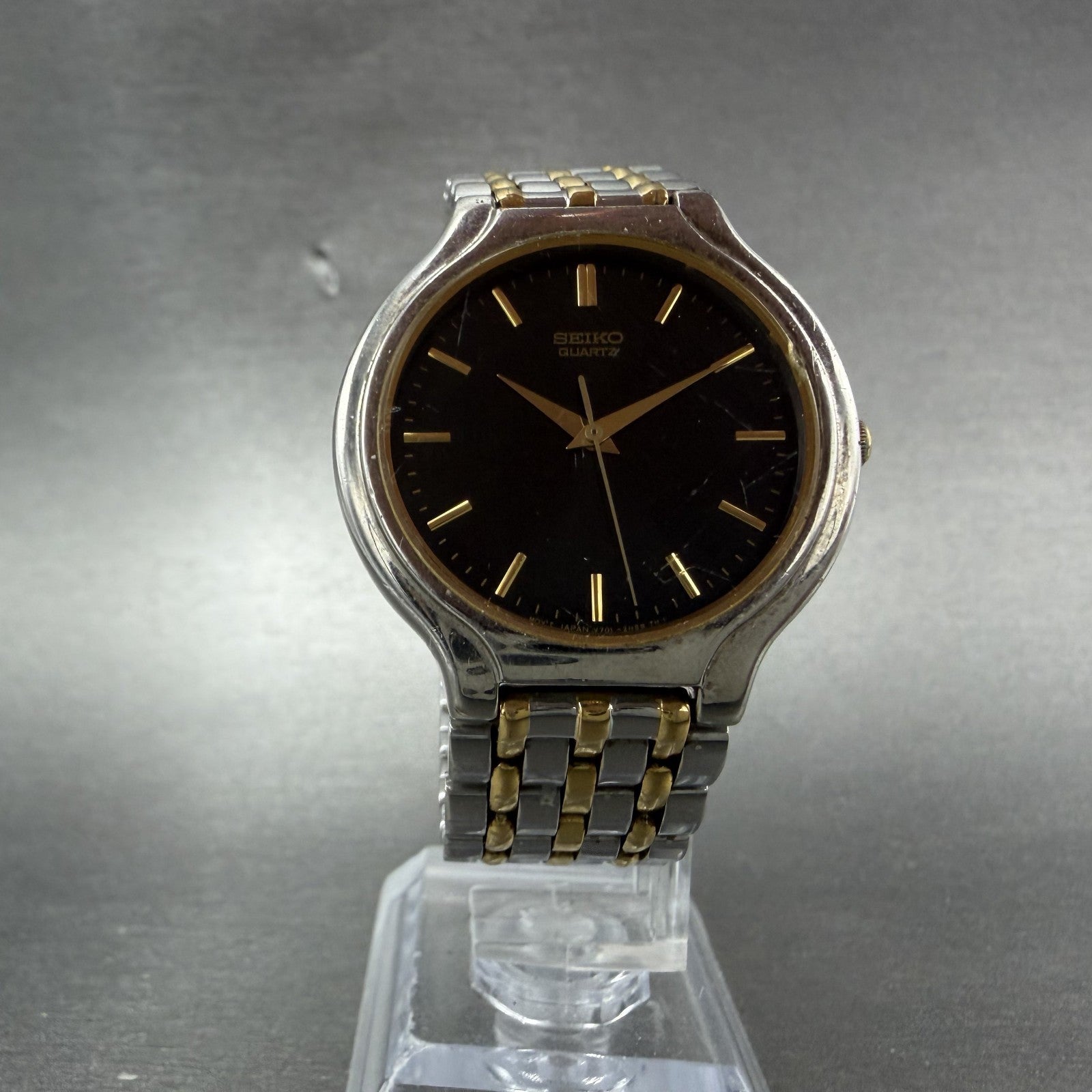 Seiko Watch Men 34mm Black Dial Two Tone Round  Vintage V701-1K20 New Battery5