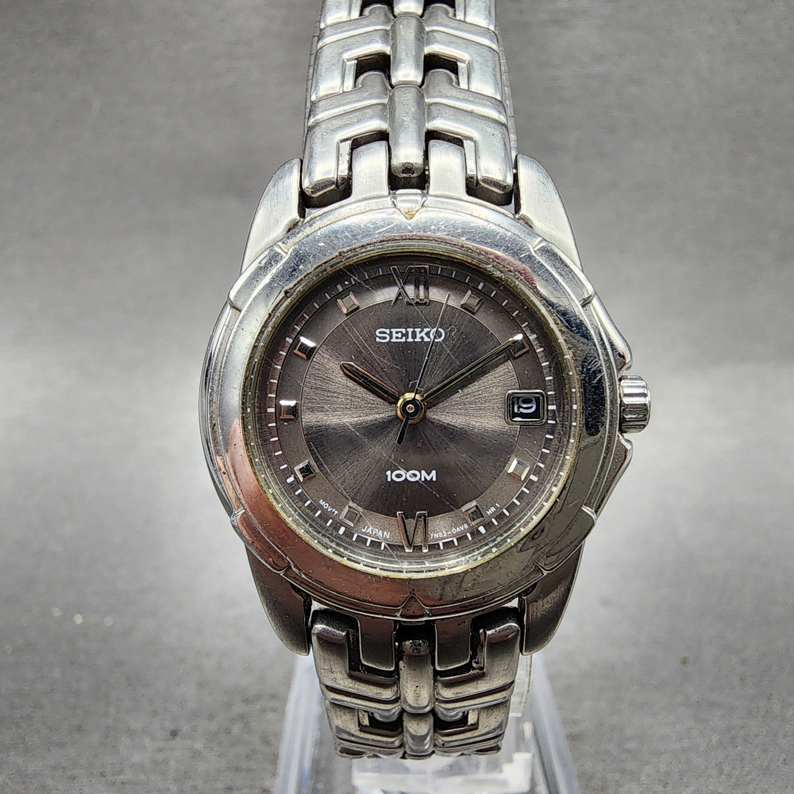 Seiko Watch Women 26mm Black Dial Silver Tone Date Round 7N820AM0 New Battery0