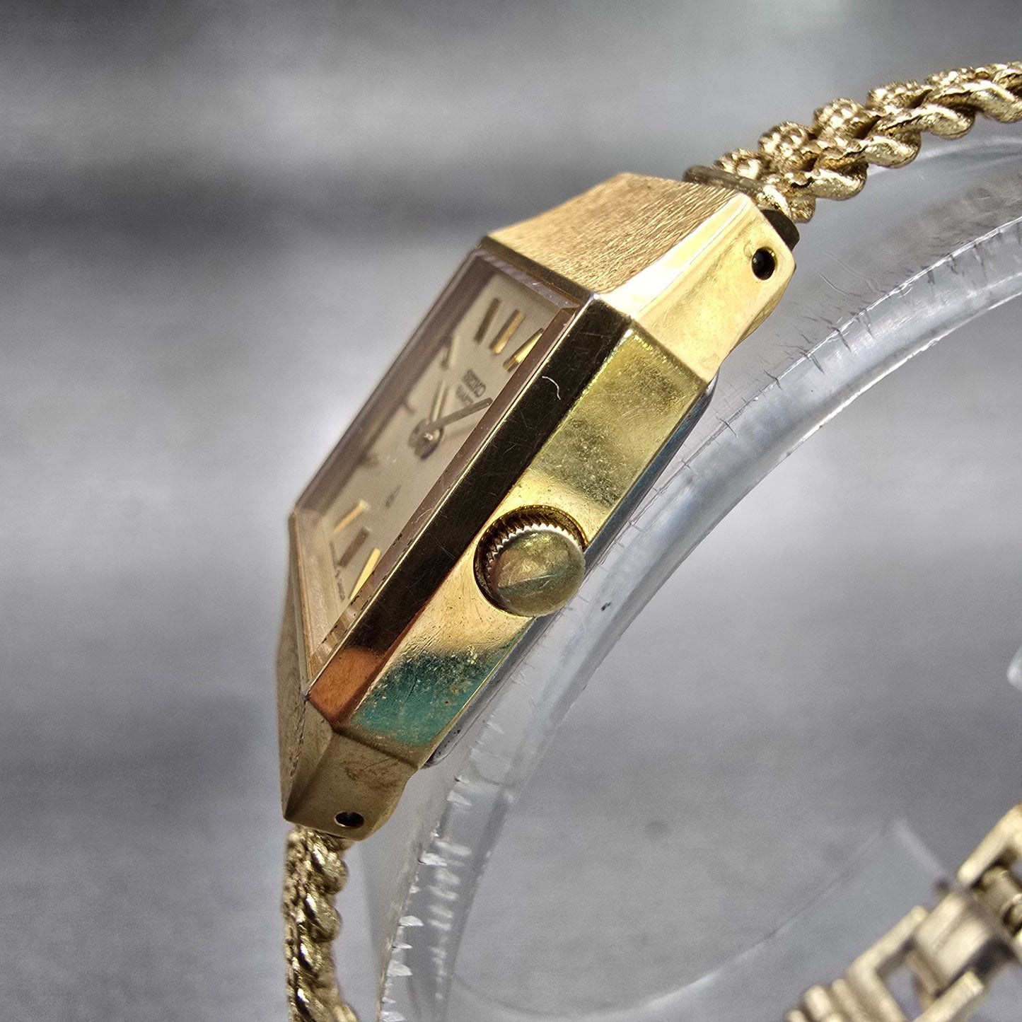 Seiko Watch Women 18mm Gold Dial Gold Tone Rectangle 2320-5300 New Battery VTG2