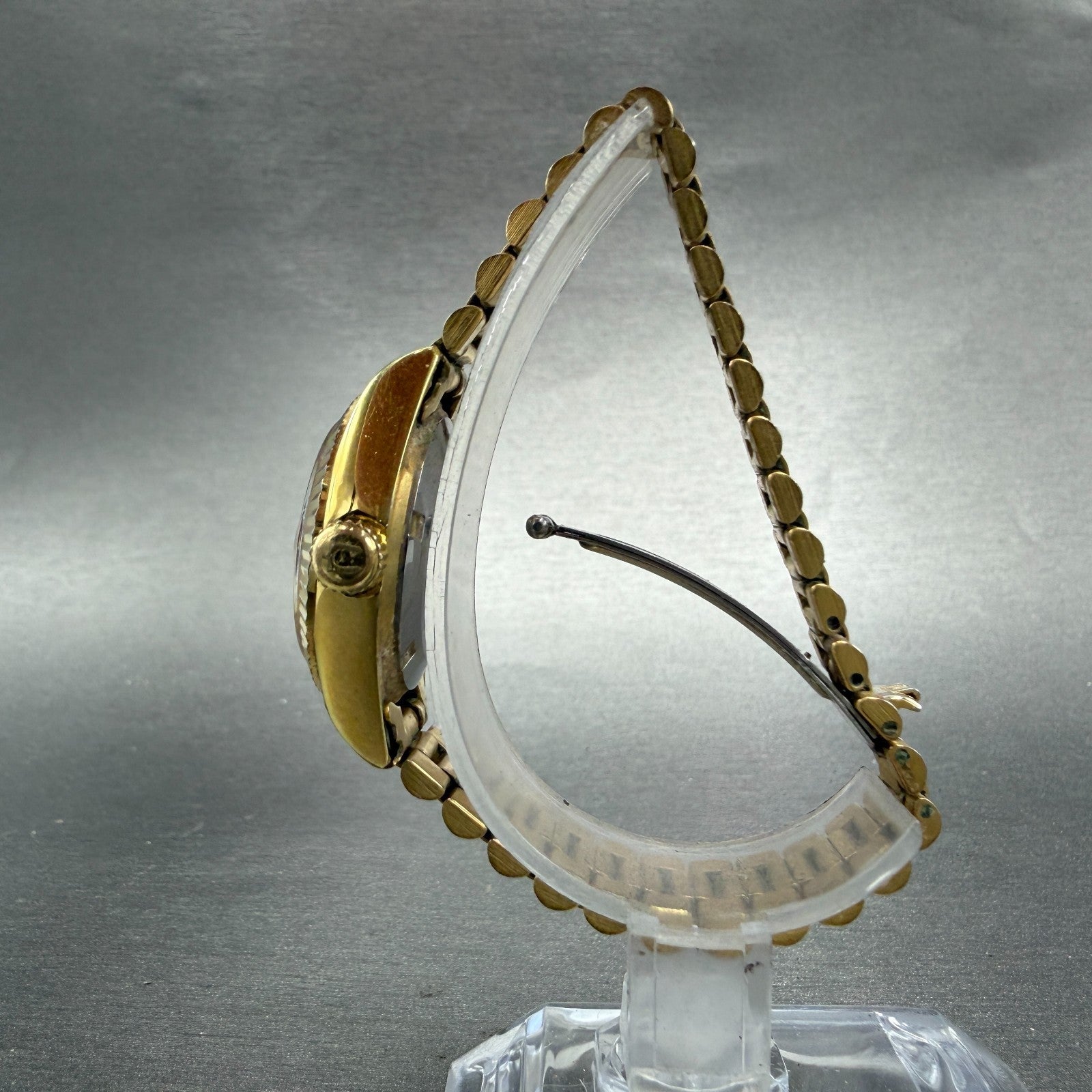 Bulova Super Seville Date Just Watch Women 26mm Gold Dial Gold Tone Automatic KL6