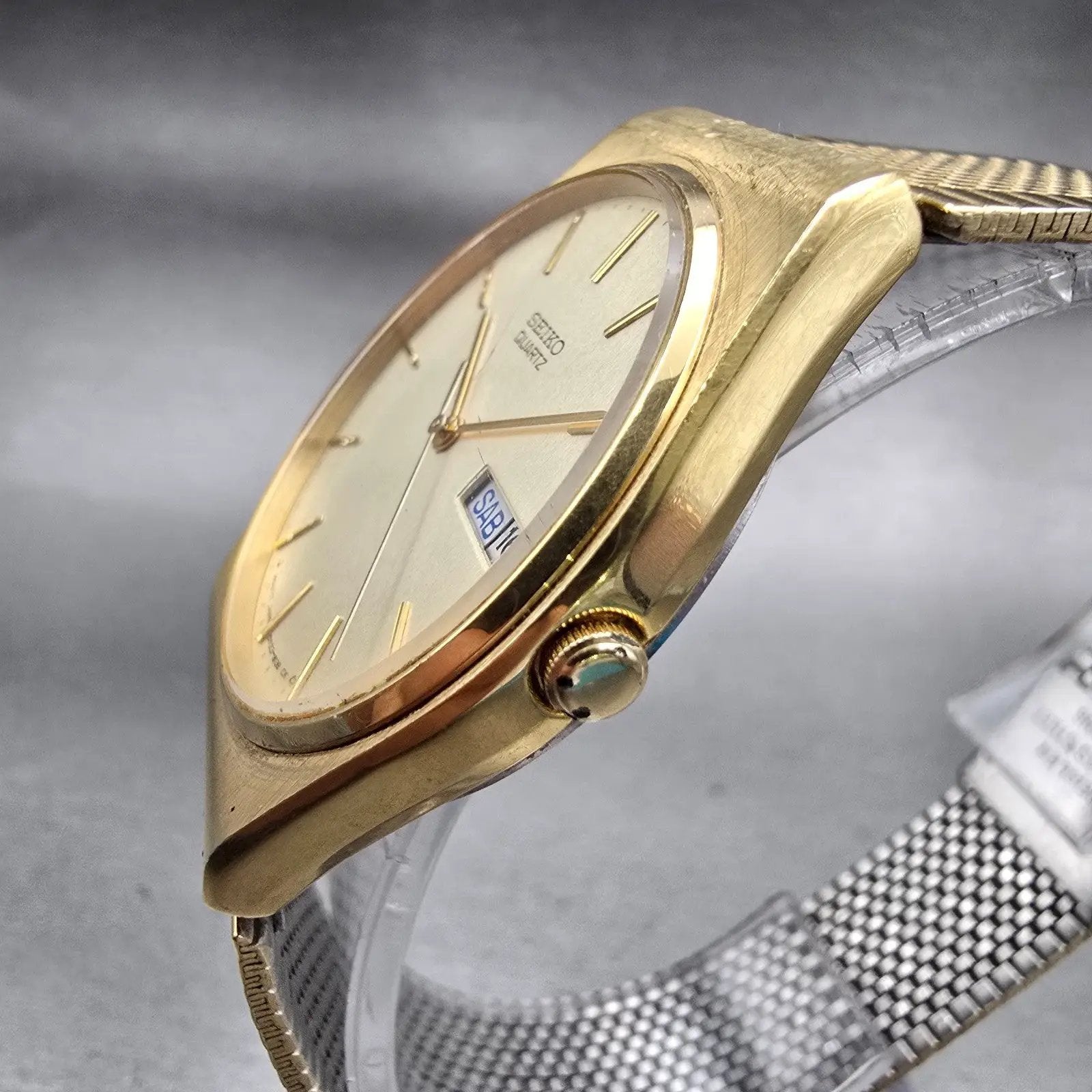 Seiko Watch Men 33mm Champagne Dial Gold Tone Daydate 5Y23-8119 New Battery VTG2
