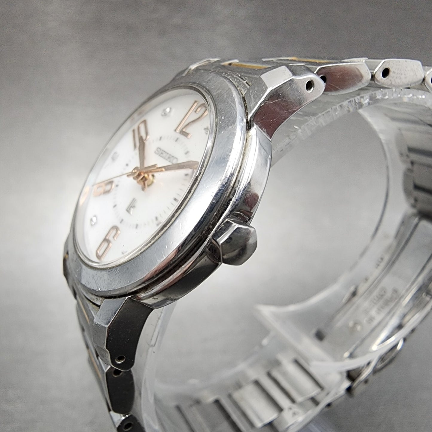 Seiko Lukia Watch Women 26mm MOP Dial Two Tone Date 7n820ee0 New Battery2