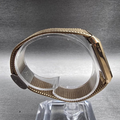 Seiko Spirit Watch Men 29mm Champagne Dial Gold Tone Rectangle 5E31-5A60 New Bat8