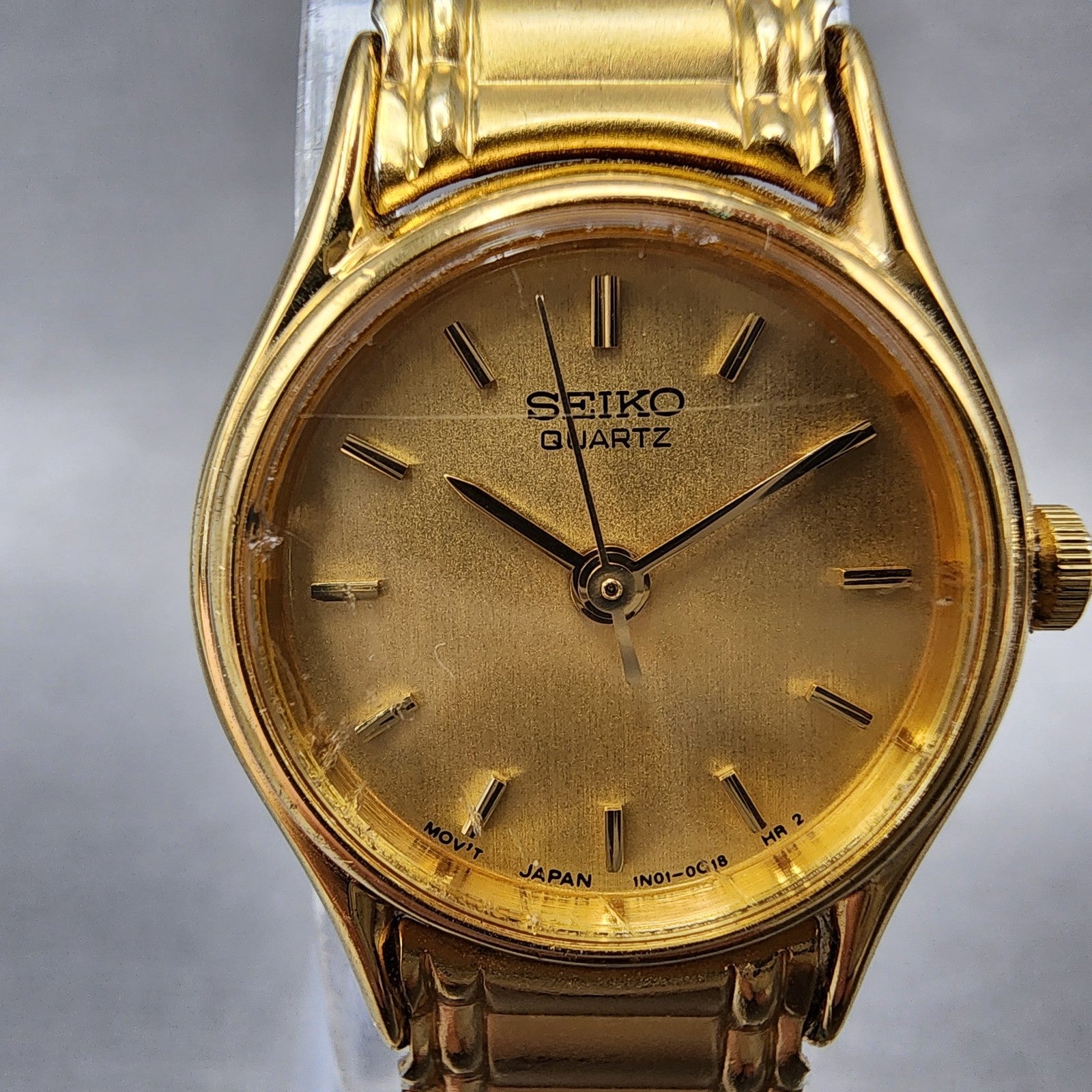 Seiko Watch Women 20mm Gold Dial Gold Tone Round 1N010E19 New Battery1