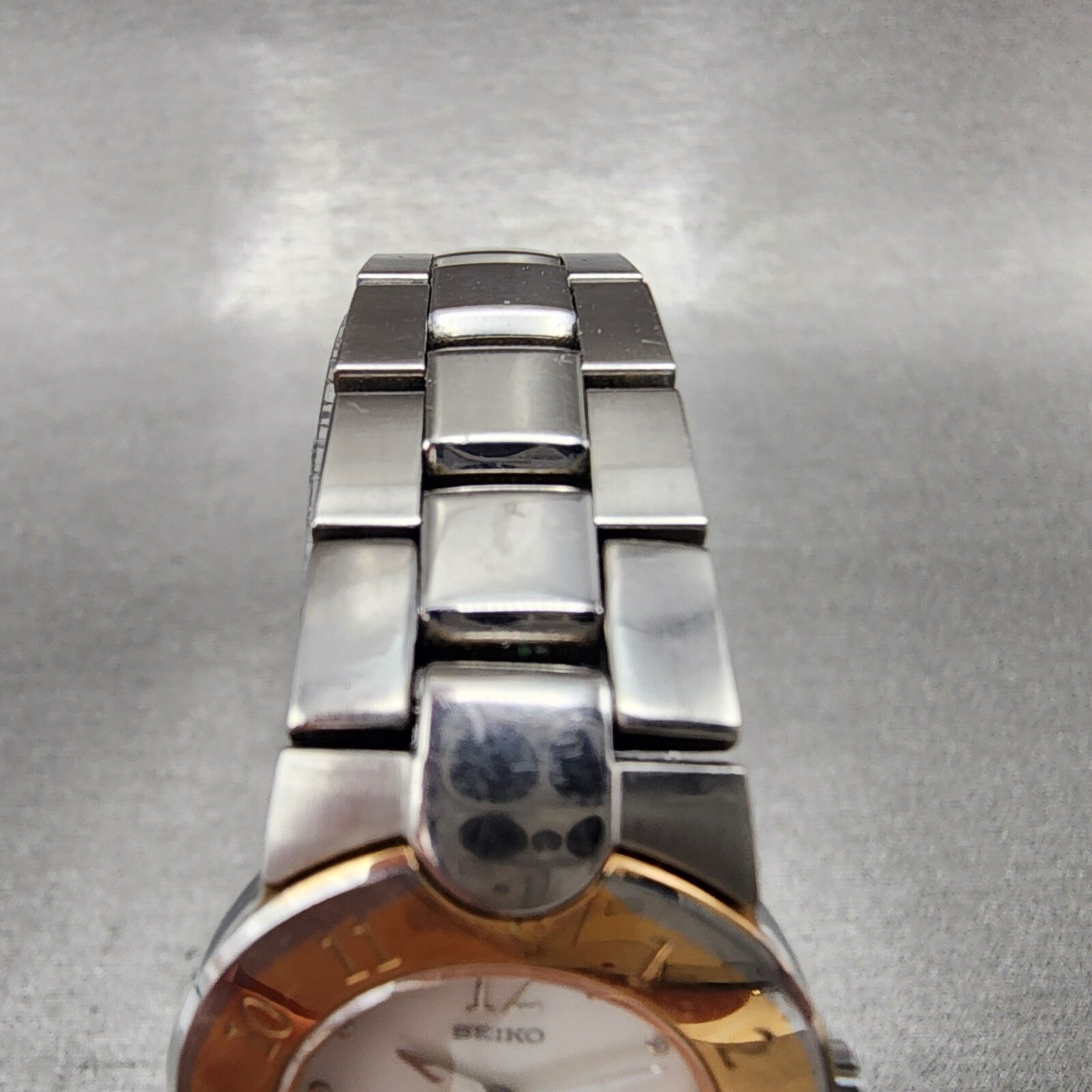 Seiko Lukia Watch Women 24mm MOP Dial Two Tone Round 1N010L80 New Battery4