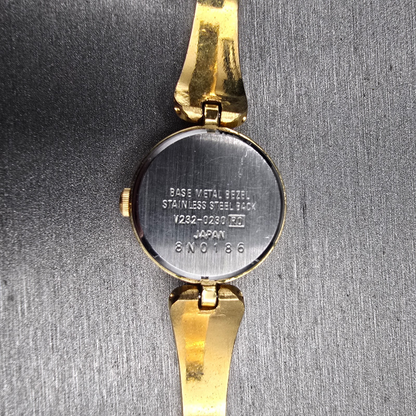 Seiko Alba Watch Women 19mm White Dial Gold Tone Round V232-0230 New Battery10