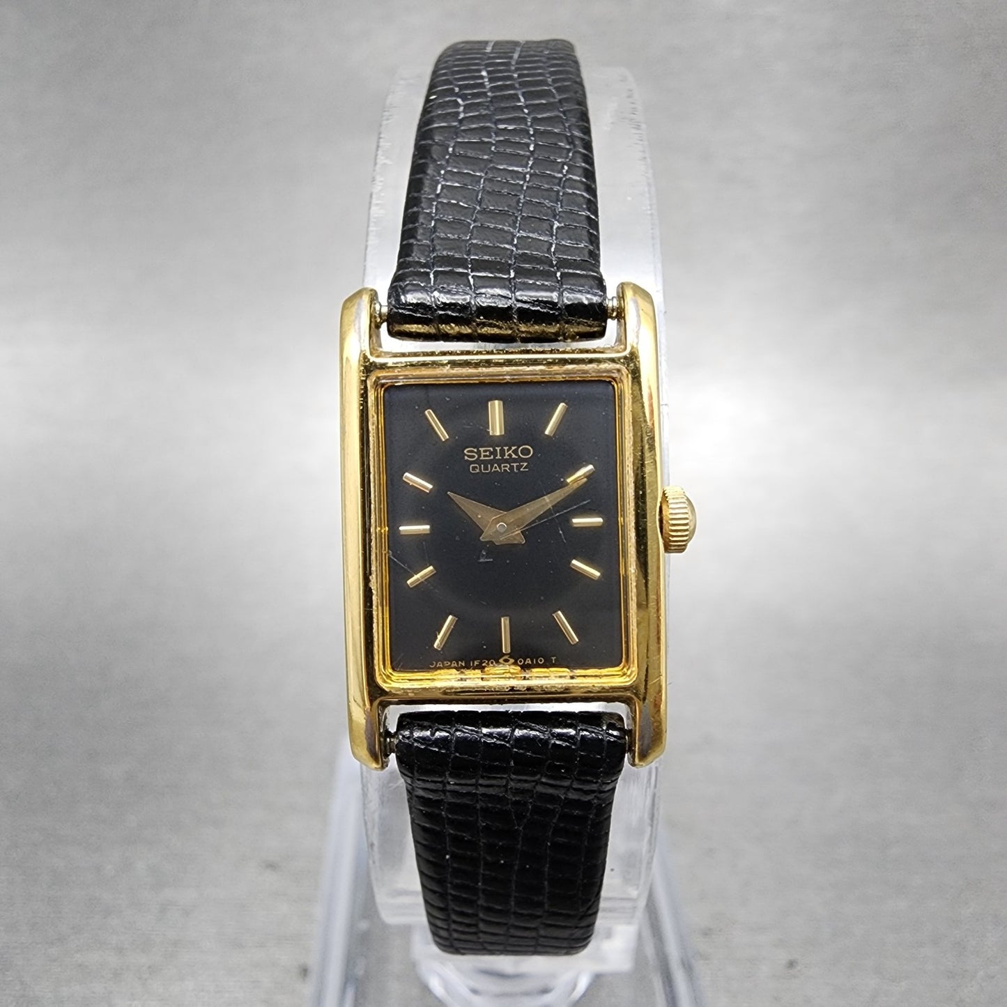 Seiko Tank Watch Women 14mm Black Dial Gold Tone Rectangle 1F205A69 New Battery0