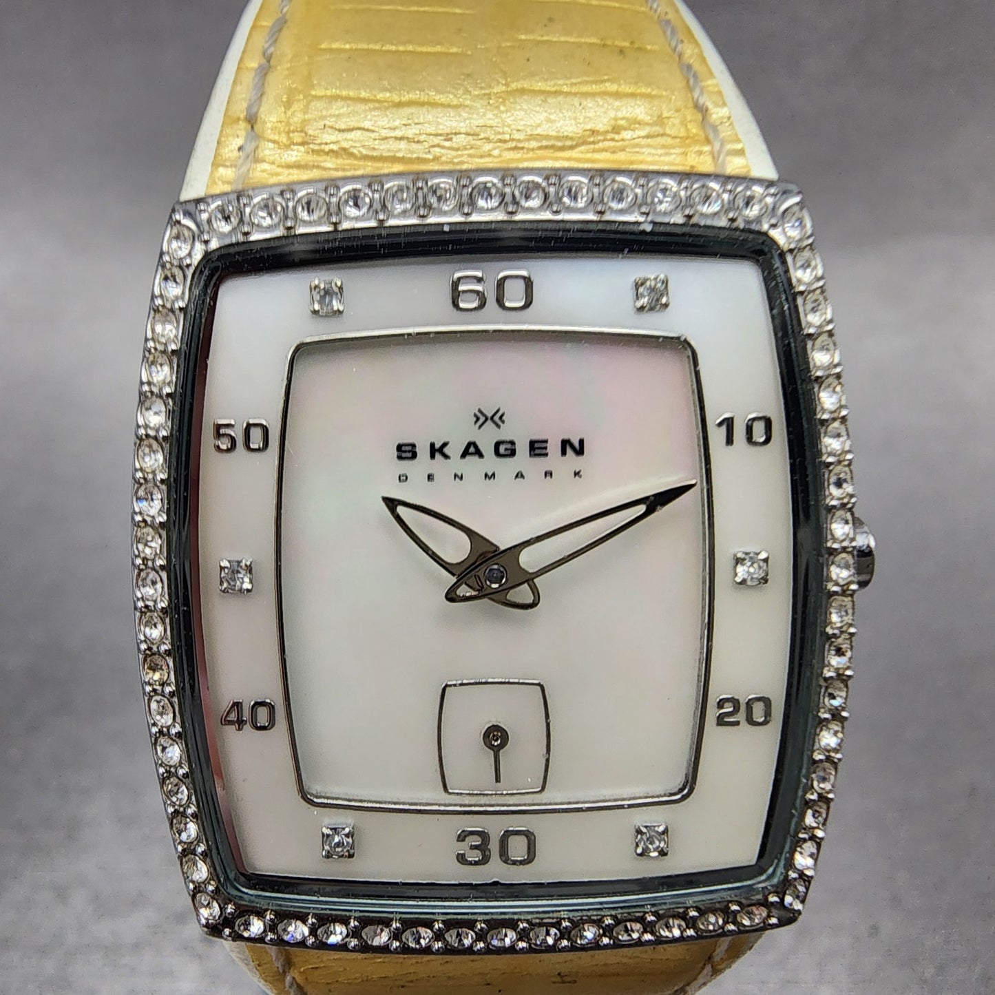 Skagen Tank Watch Women 27mm MOP Dial Silver Tone Rectangle Leather New Battery1