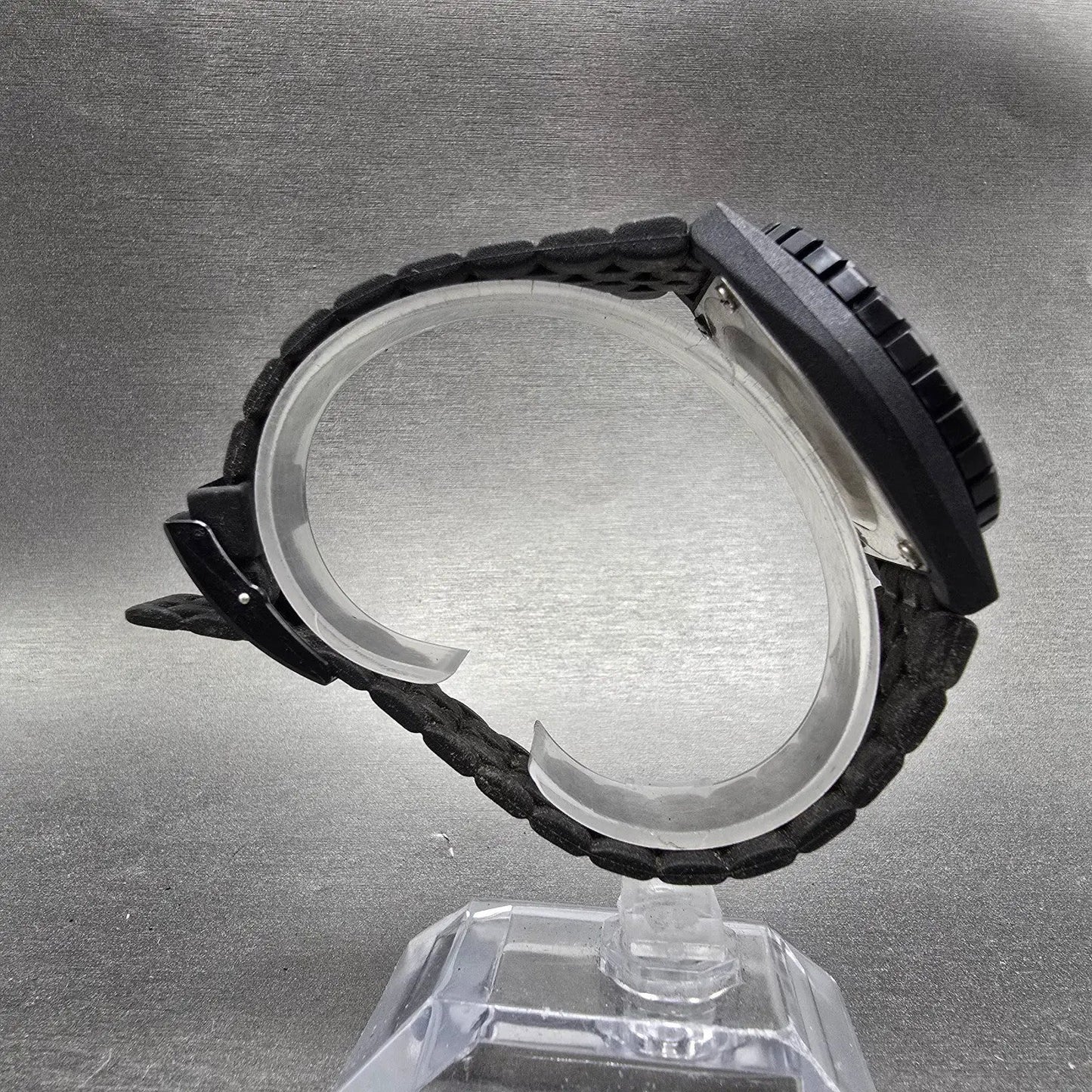 48428418