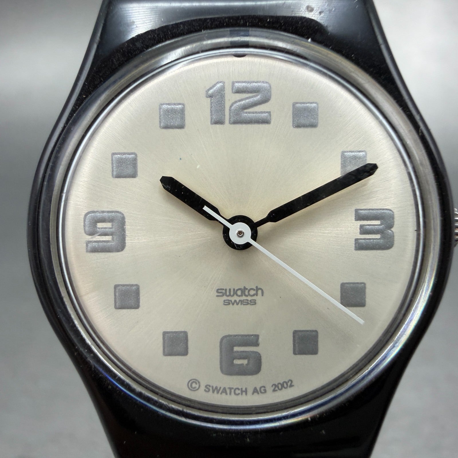 Swatch Cheeseboard Watch Women 25mm Silver Dial Black LB160G New Battery1