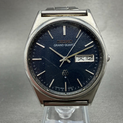 Seiko Grand Quartz Watch Men 36mm Blue Dial Silver Tone Daydate 9943-8030 NewBat0