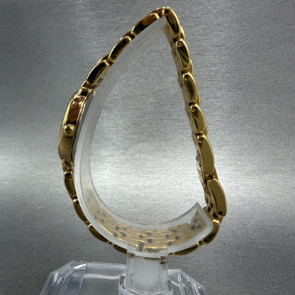 Seiko Watch Women 20mm White Dial Gold Tone Round V400-0990 New Battery ABC6