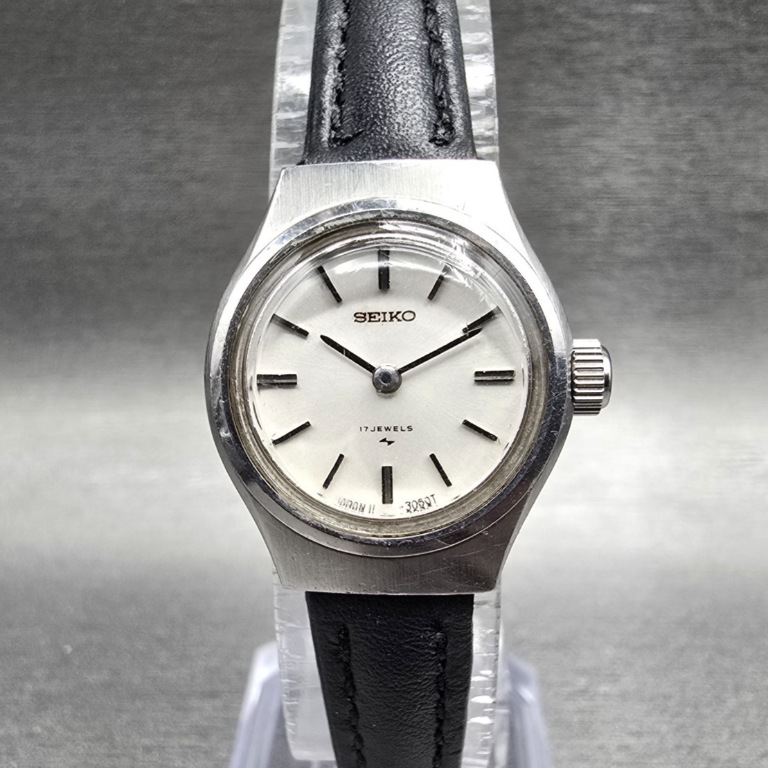 Seiko Watch Women 21mm White Dial Silver Tone Round 11-0910 Manual Wind Works0