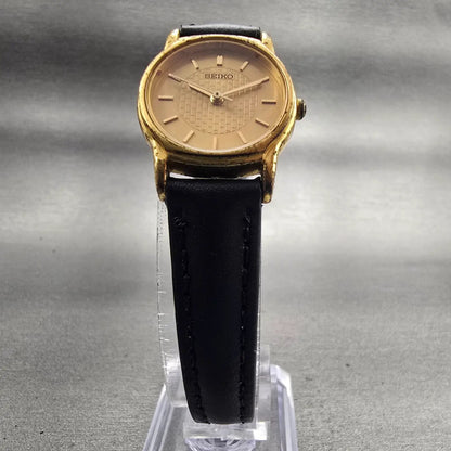 Seiko Watch Women 22mm Gold Dial Gold Tone Round V701-A110 New Battery Vintage5