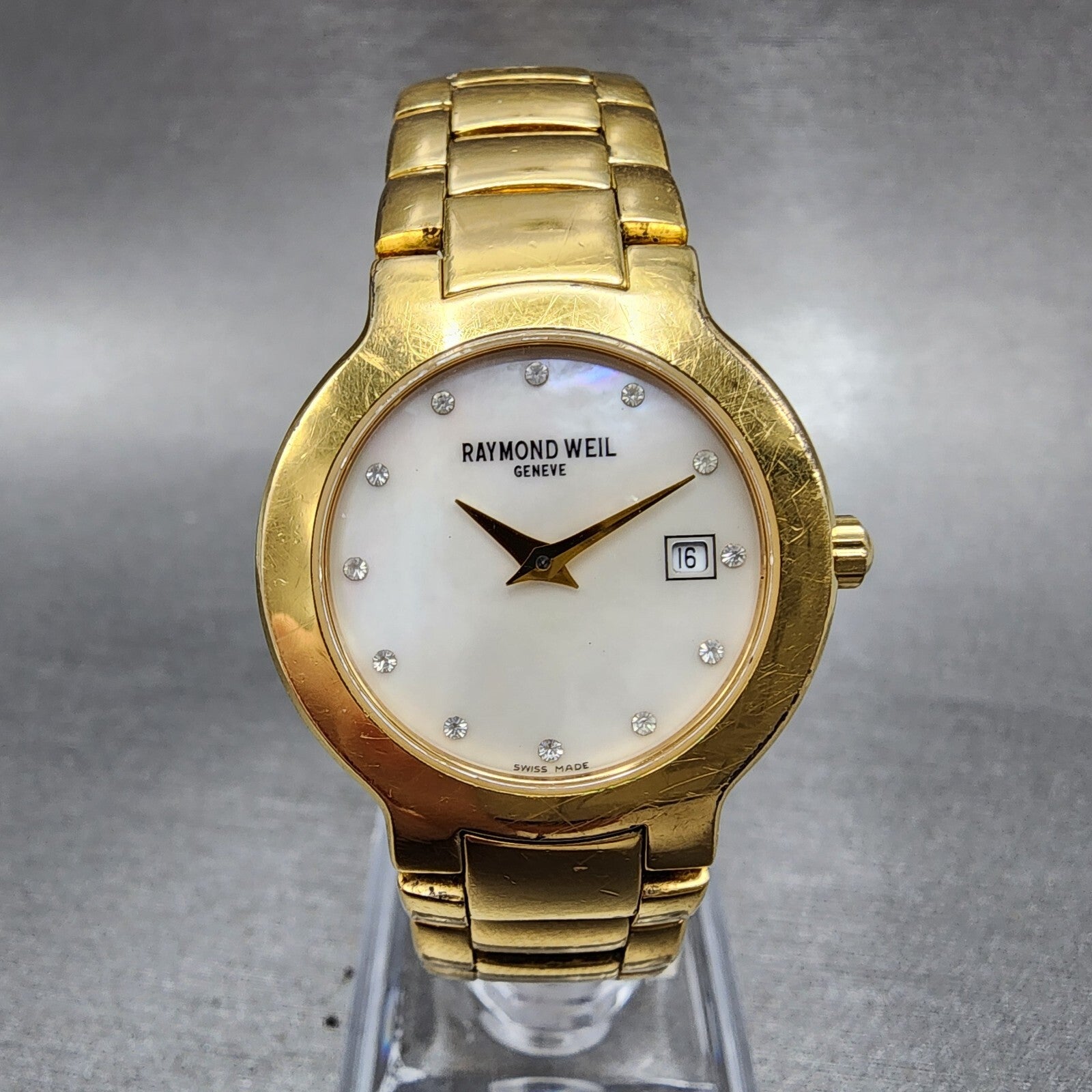 Raymond Weil Watch Women 27mm MOP Dial Gold Plated Date Round 5392 New Battery0