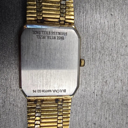 Bulova Watch Men 25mm Gold Dial Gold Tone Rectangle 92M45 New Battery Vintage10