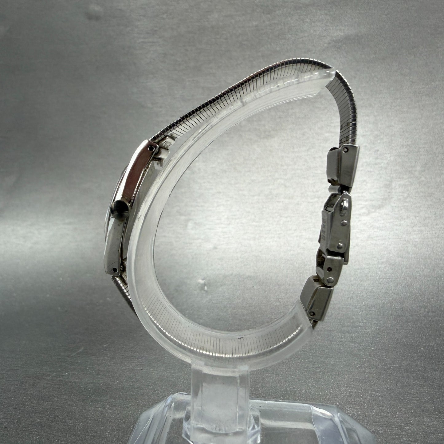 Seiko Watch Women 20mm Silver Dial Silver Tone Round 1400-0039 New Battery VTG6