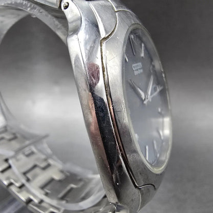 Citizen Eco-Drive Watch Men 39mm Silver Dial Silver Tone Date E111-S022240 RunsT3