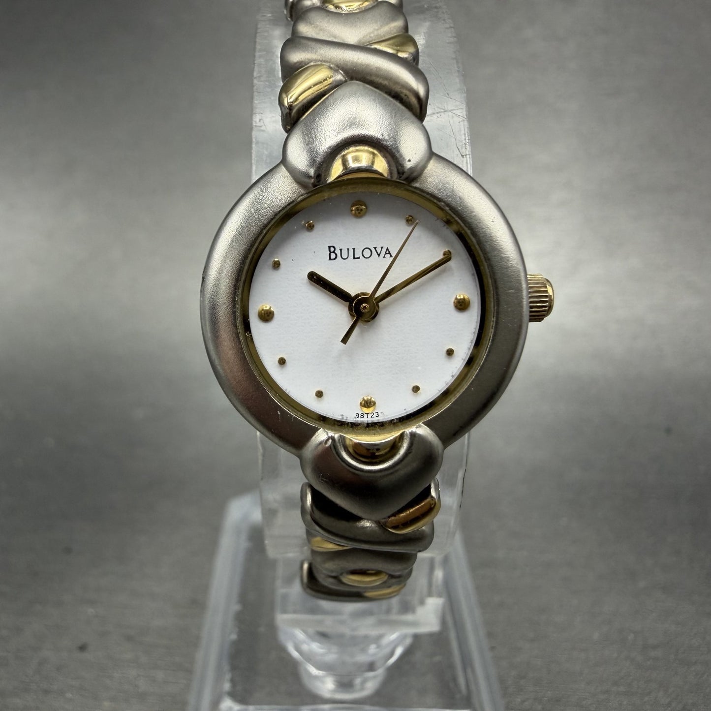 Bulova Watch Women 20mm White Dial Two Tone Round Bracelet 98T23 New Battery0