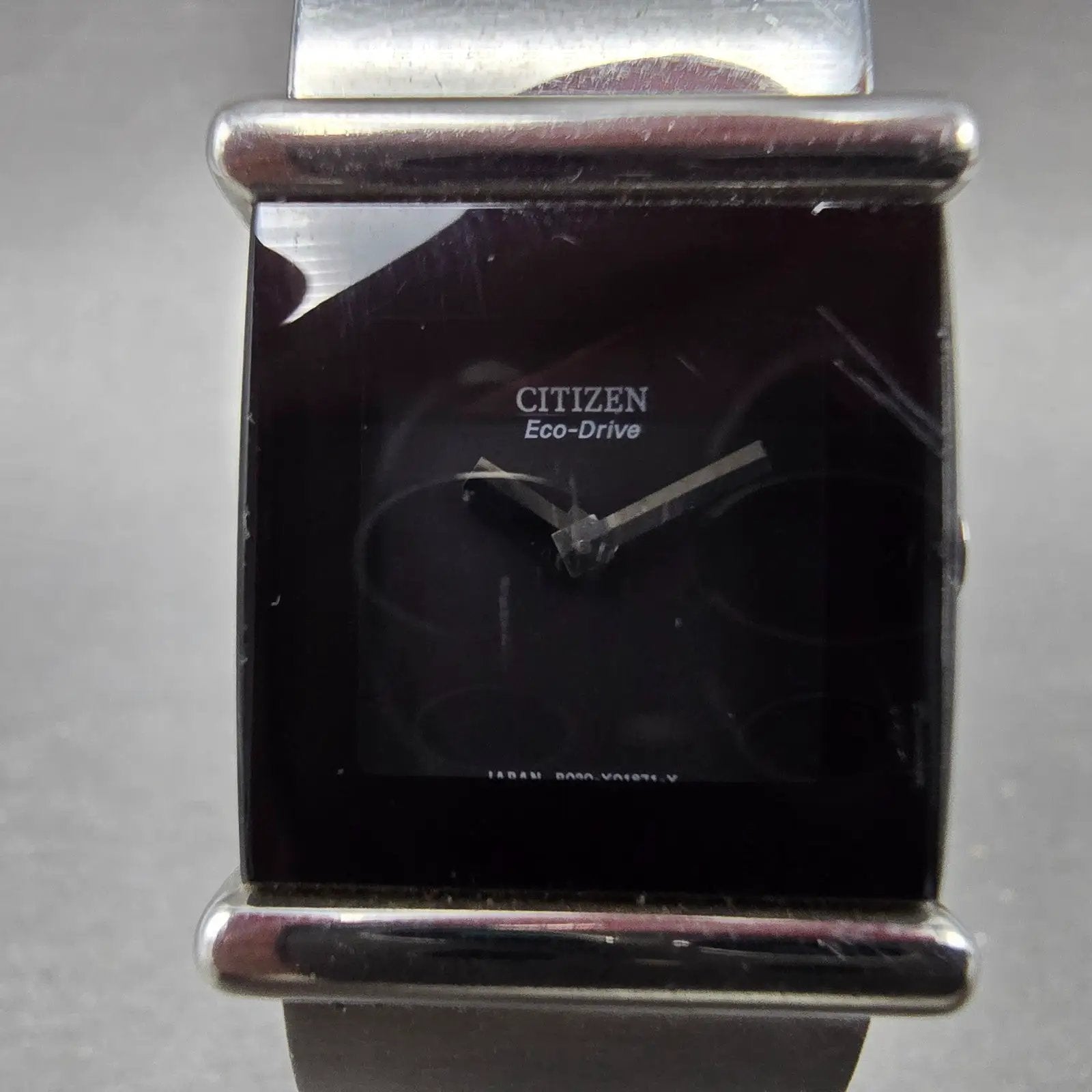 Citizen Eco-Drive Tank Watch Women 21mm Black Dial Silver Tone B020-Y70620 Runs1