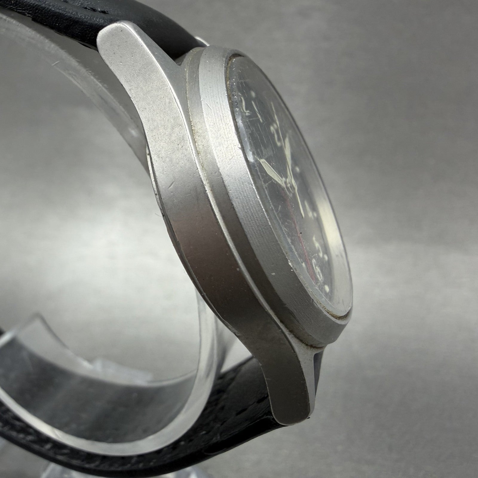 LL Bean Alarm Watch Men 34mm Black Dial Stainless Steel Date Round New BatteryAB3