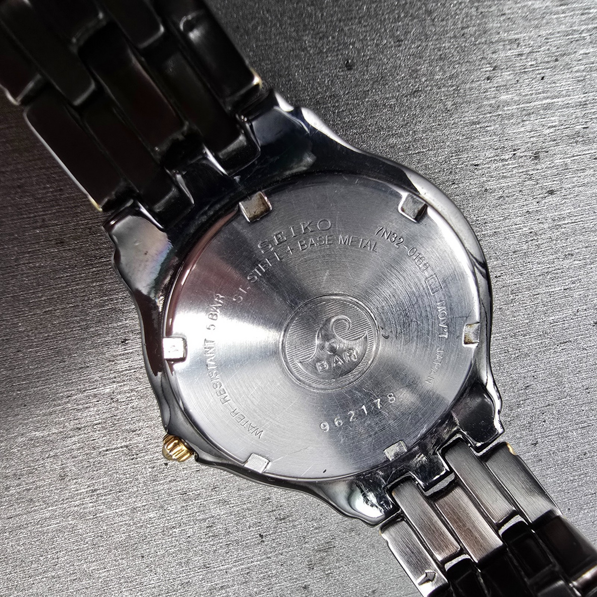 Seiko Watch Men 36mm Black Dial Two Tone Date Round 7N32-0169 New Battery10
