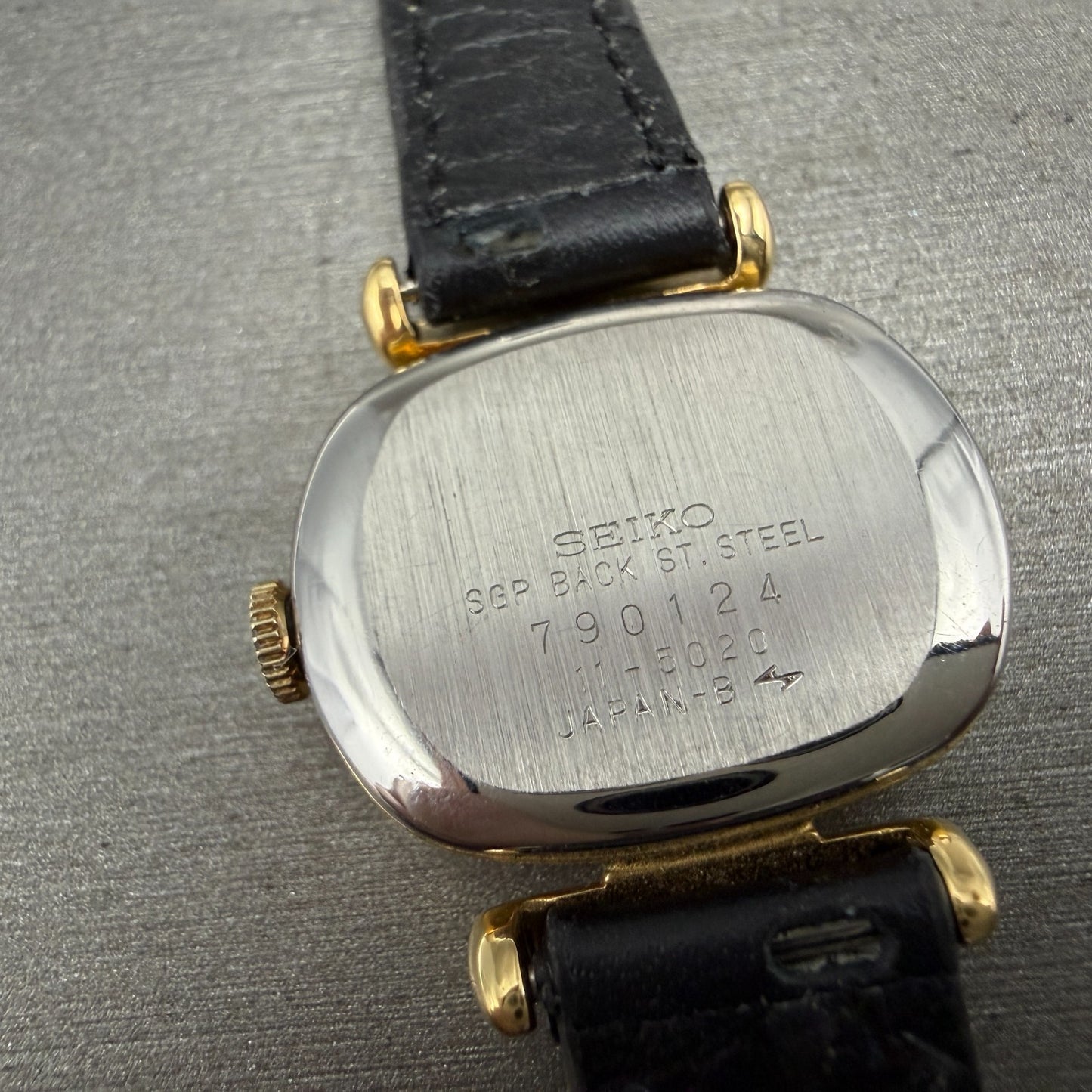 Seiko Watch Women 25mm Brown Dial Gold Tone Oval Manual Winds Runs 11-5020 VTG12