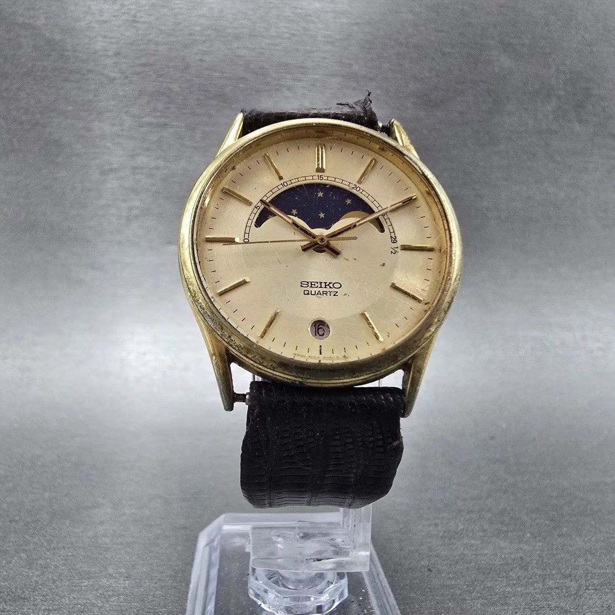 Seiko Moon Phase Watch Men 32mm Champagne Dial Gold Date Round 7434-7008 PARTS10