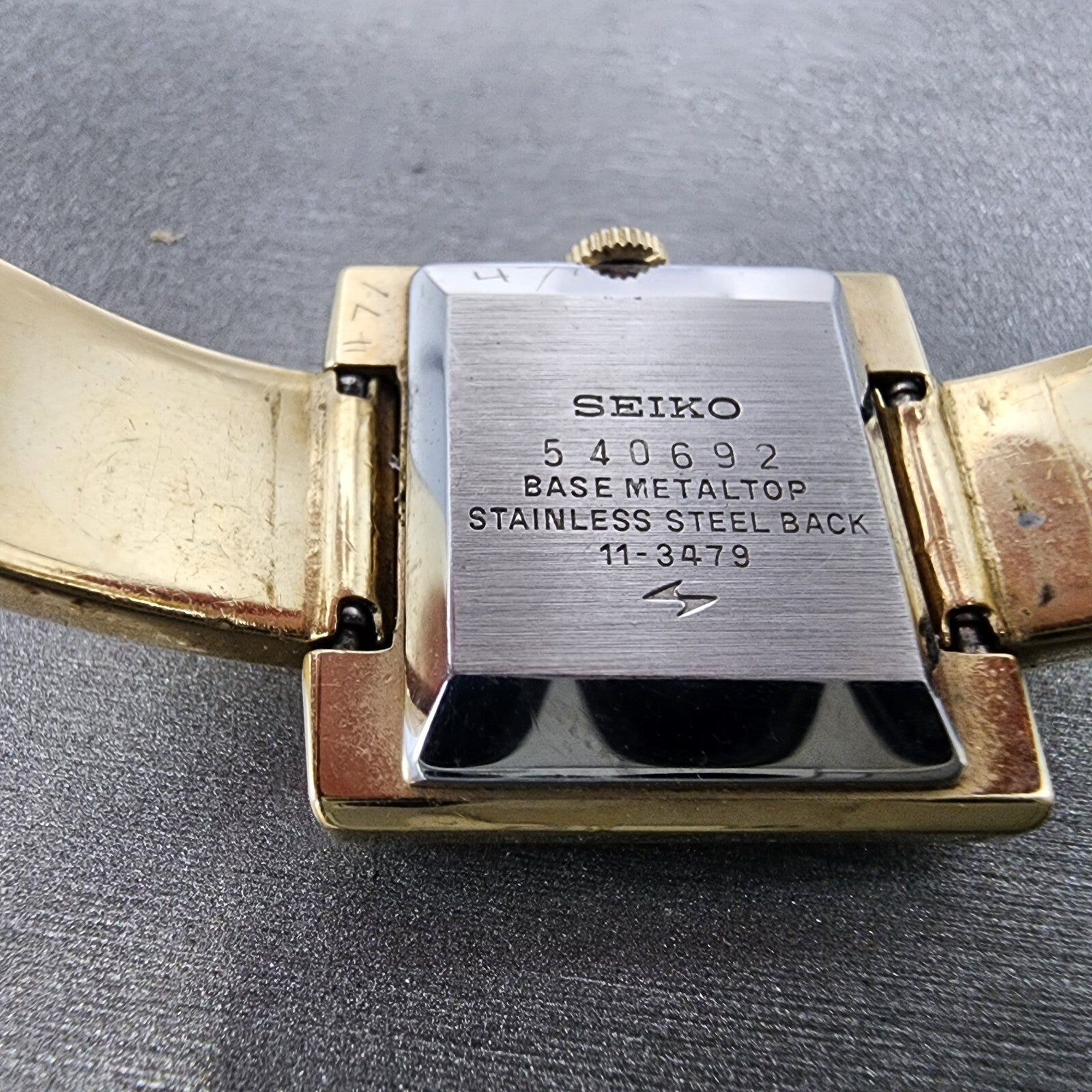 VTG Seiko Watch Women 24mm Black Dial Gold plated Rectangle Manual Wind Runs9
