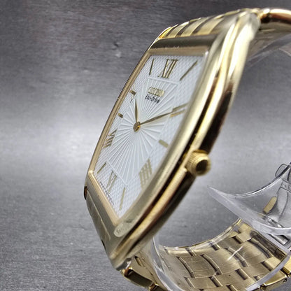 Citizen Eco-Drive Watch Men 33mm White Dial Gold Tone Rectangl G820-S012287 Runs2