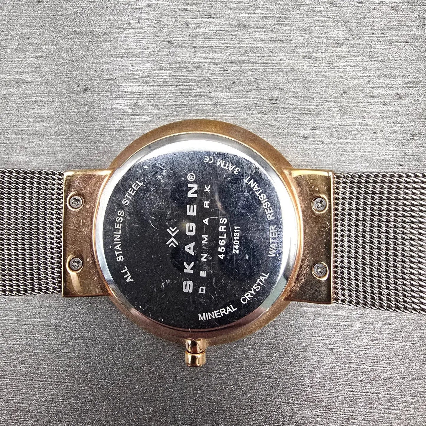 Skagen Leonora Watch Women 35mm Silver Dial Gold Tone Date Round 456LRS New Batt10