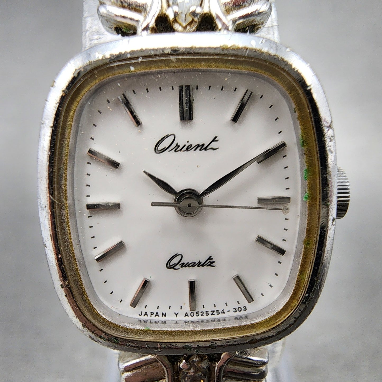 Orient Watch Women 18mm White Dial Silver Tone Rectangle A053Z540 New Battery1